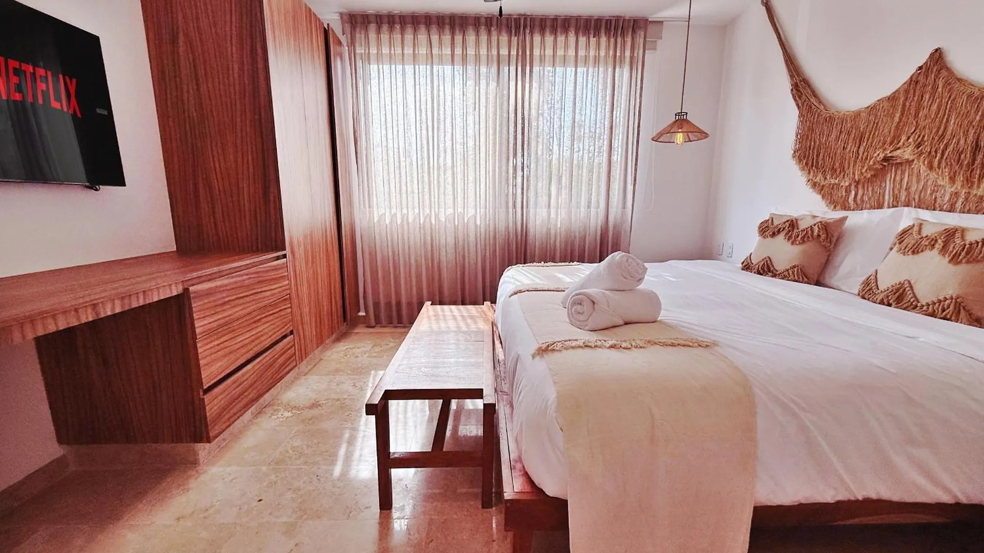 2-Bedroom Apartment With Pool In Aldea Zama location